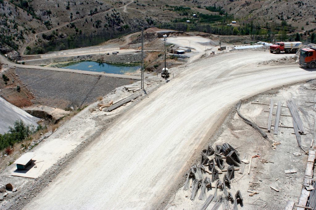 dam construction stage construction site
